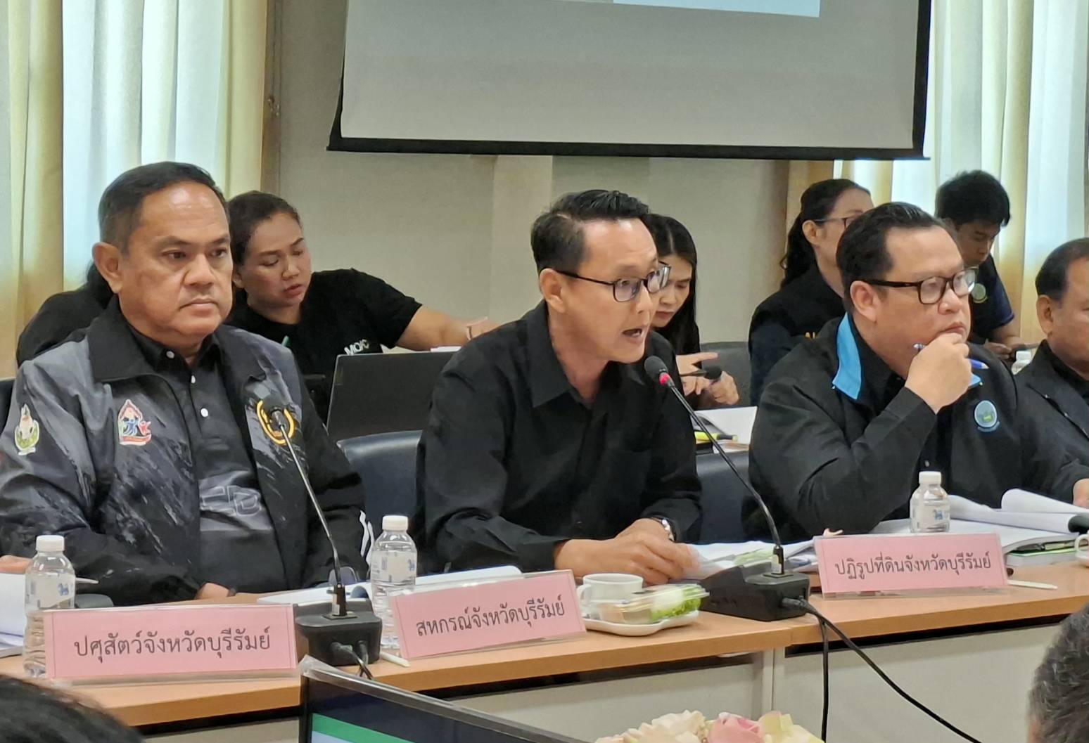 title - ผู้ตรวจราชการ ส.ป.ก. เข้าร่วมประชุมติดตามผลการดำเนินงานตามแผนการตรวจราชการของผู้ตรวจราชการกระทรวงเกษตรและสหกรณ์ ประจำปีงบประมาณ พ.ศ. 2569 รอบที่ 1 เขตตรวจราชการที่ 13 จังหวัดบุรีรัมย์